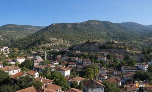 Akşemsettin Türbesi