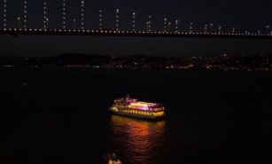 Teknede Düğün: Boğaz’ın Eşsiz Atmosferinde Hayallerinizi Gerçeğe Dönüştürün