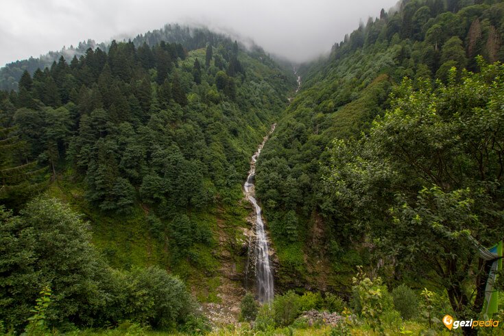 Gelintülü Şelalesi