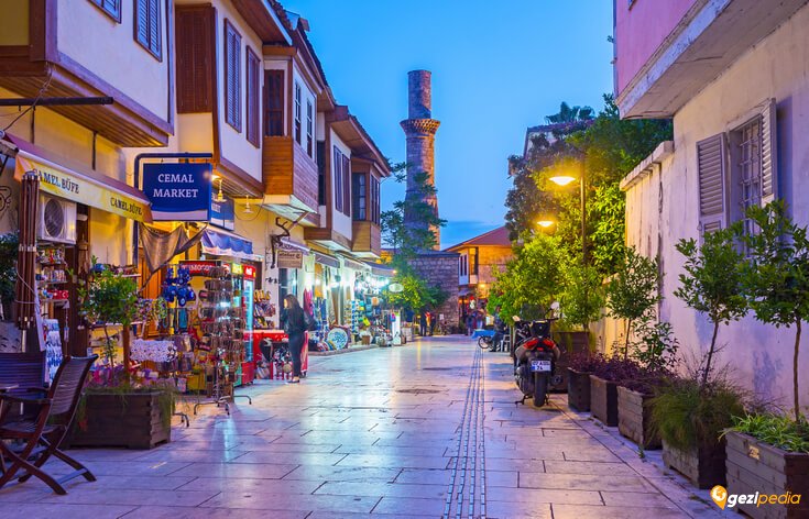 Antalya Kesik Minare
