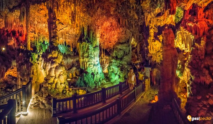 Damlataş Mağarası