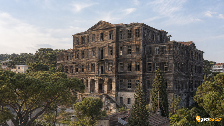 Büyükada Rum Yetimhanesi