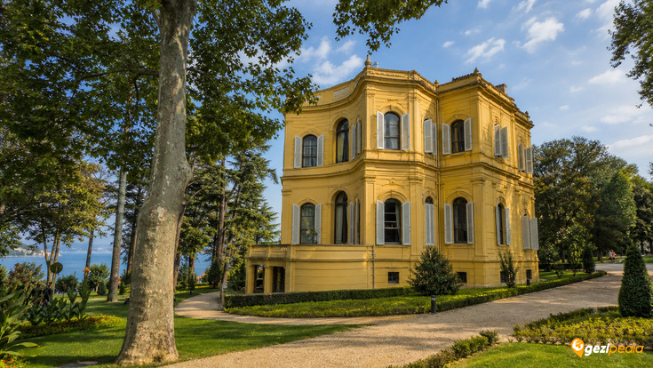 Sarı Köşk