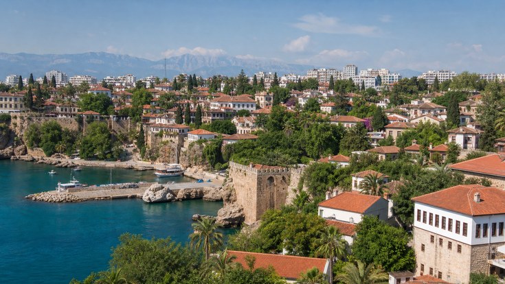 Antalya'da Konaklama Bölgeleri ve Tatil Planı