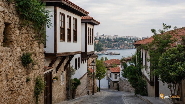 Antalya'da Tatil Yapabileceğiniz En Popüler Tatil Yerleri