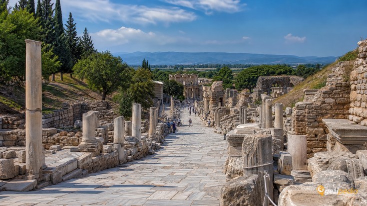 Dünyanın Harikası Efes