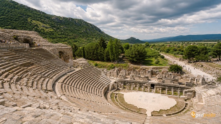 Dünyanın Harikası Efes