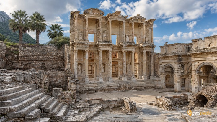Dünyanın Harikası Efes