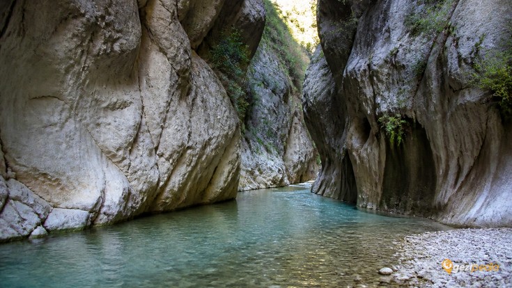 Fethiye'de Gezilecek Yerler: Plajlar, Koylar ve Doğa Rotaları