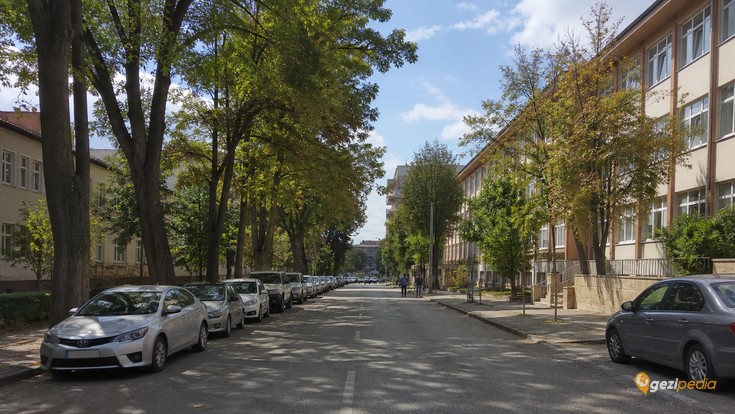Yenimahalle'de Gezilecek Yerler