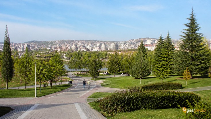 Yenimahalle'de Gezilecek Yerler
