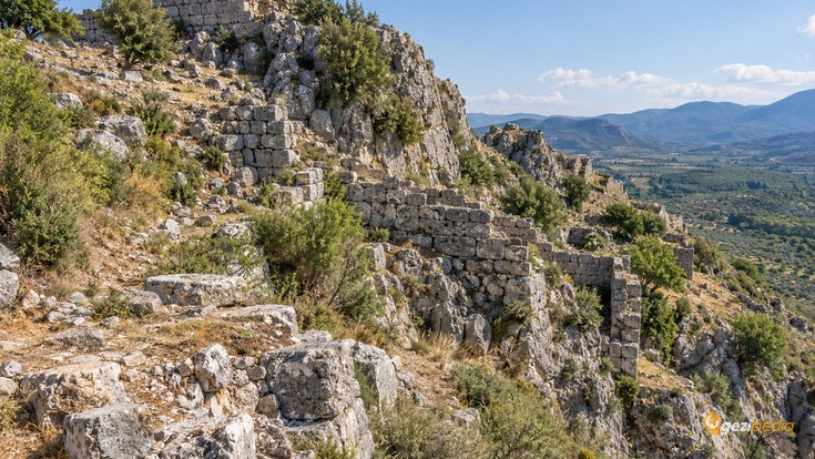 Sillyon Antik Kenti Gezi Rehberi