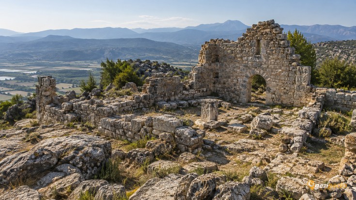 Sillyon Antik Kenti Gezi Rehberi